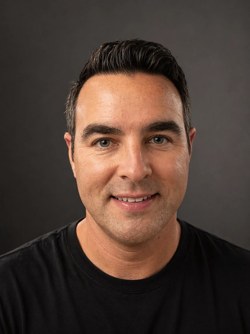 Zak Zielezinski headshot
